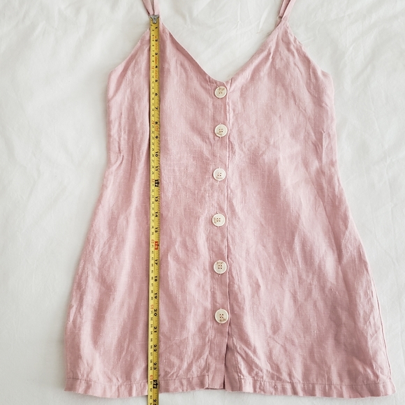 Reformation Kauai linen dress blush pink
Size XS - Picture 12 of 14